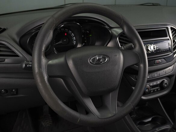 2017 Lada (ВАЗ) Vesta I, серебристый, 735000 рублей - вид 10