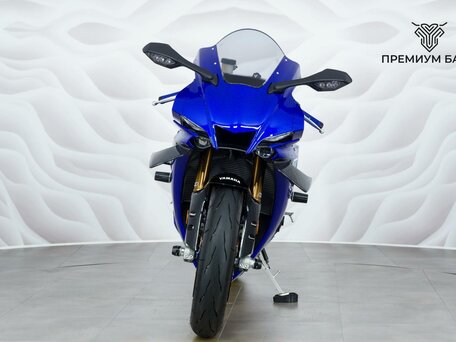 2025 Yamaha YZF-R1, синий, 2477000 рублей, вид 4