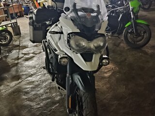2017 Triumph Tiger 1200, белый, 850000 рублей, вид 3