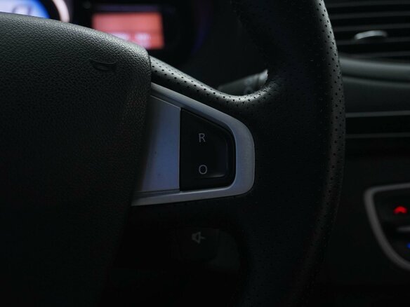 2013 Renault Fluence I Рестайлинг, белый, 680077 рублей - вид 13