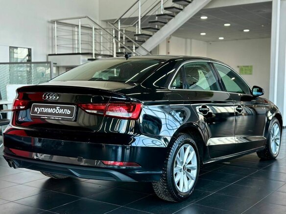 2020 Audi A3 III (8V) Рестайлинг, чёрный, 1390000 рублей - вид 3