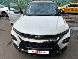 2020 Chevrolet TrailBlazer III, белый, 1750000 рублей, вид 1