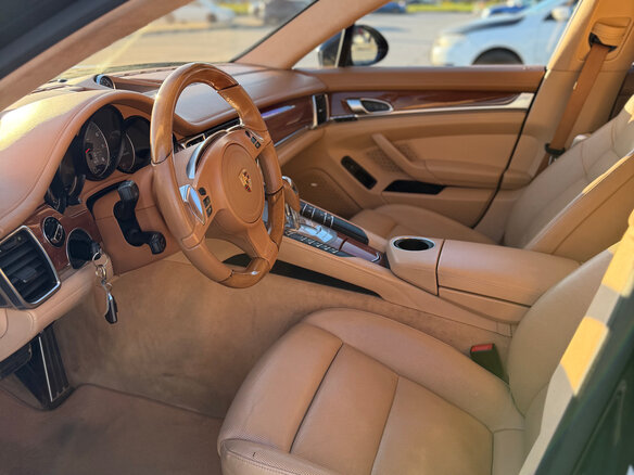 2014 Porsche Panamera 4S Executive I Рестайлинг, чёрный, 3500000 рублей - вид 7