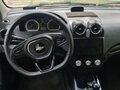 2010 Chevrolet Aveo I Рестайлинг, красный, 400000 рублей - вид 2