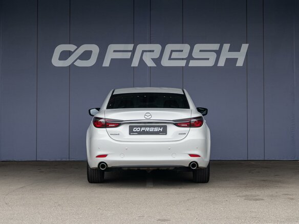 2019 Mazda 6 III (GJ) Рестайлинг 2, белый, 2390000 рублей - вид 3
