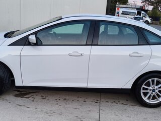 2018 Ford Focus III Рестайлинг, белый, 1250000 рублей, вид 3