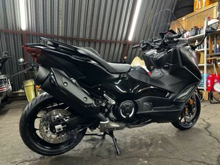 2023 Yamaha TMAX, чёрный, 1230000 рублей, вид 5