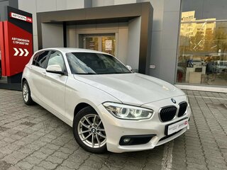 2017 BMW 1 серии 118i II (F20/F21) Рестайлинг 2, белый, 1591200 рублей, вид 1