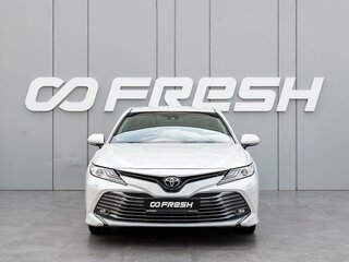 2019 Toyota Camry VIII (XV70), белый, 3030000 рублей, вид 4