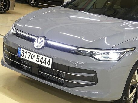 2026 Volkswagen Golf VIII Рестайлинг, серый, 3126470 рублей, вид 3