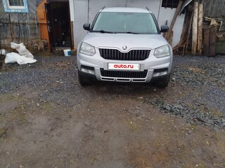 2016 Skoda Yeti I Рестайлинг, серебристый, 1150000 рублей, вид 2