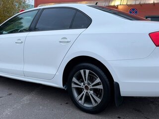 2014 Volkswagen Jetta VI, белый, 1000000 рублей, вид 4