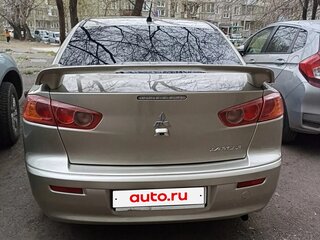 2010 Mitsubishi Lancer X, бежевый, 650000 рублей, вид 5