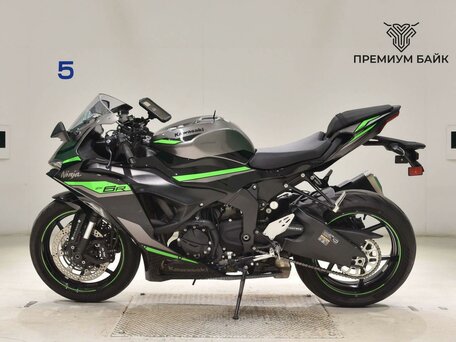 2024 Kawasaki ZX-6R Ninja, чёрный, 1327000 рублей, вид 2