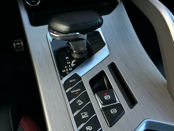 2023 Geely Coolray I, серебристый, 2000000 рублей - вид 21