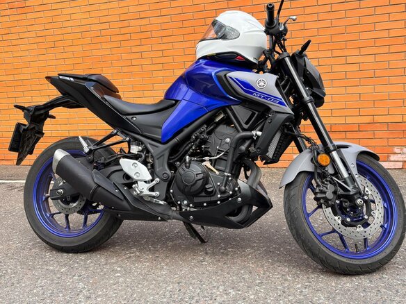 2021 Yamaha MT-03, синий, 500000 рублей - вид 4