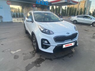 2019 Kia Sportage IV Рестайлинг, белый, 2450000 рублей, вид 3