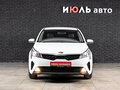 2021 Kia Rio IV Рестайлинг, белый, 1780000 рублей - вид 1