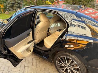 2021 Toyota Camry VIII (XV70) Рестайлинг, чёрный, 3400000 рублей, вид 4