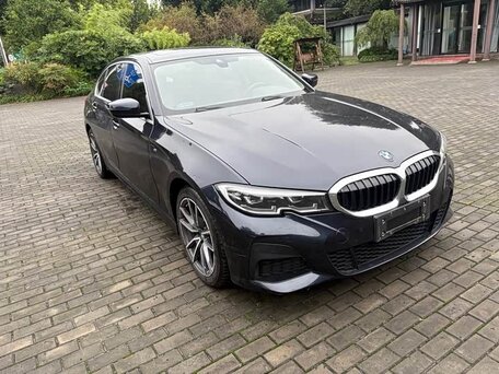 2022 BMW 3 серии Long 320Li VII (G2x), чёрный, 3000000 рублей, вид 3