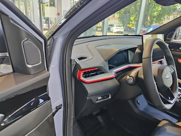2026 Geely Coolray I Рестайлинг 2, пурпурный - вид 15