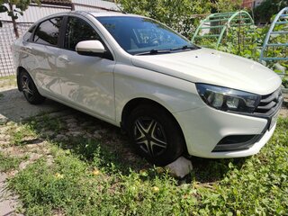 2017 Lada (ВАЗ) Vesta CNG I, белый, 900000 рублей, вид 1