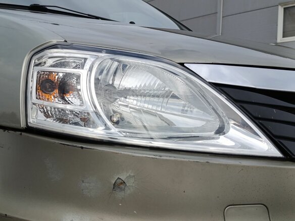 2011 Renault Logan I Рестайлинг, бежевый, 370000 рублей - вид 16