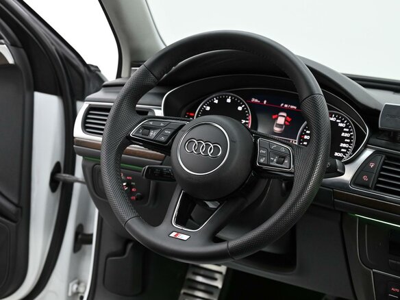 2015 Audi A6 IV (C7) Рестайлинг, белый, 1675000 рублей - вид 13