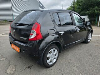 2012 Renault Sandero I, чёрный, 299000 рублей, вид 4