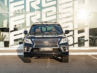 2011 Lexus LX 570 III, чёрный, 3720000 рублей, вид 3