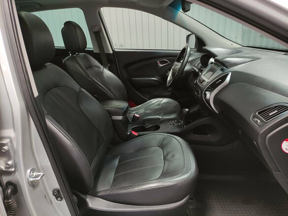 2011 Hyundai ix35 I, серебристый, 1248000 рублей - вид 8