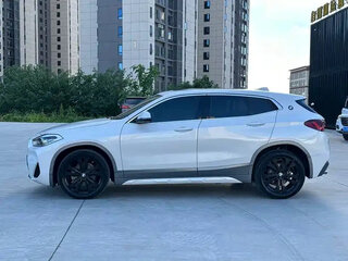 2022 BMW X2 sDrive20i I (F39), белый, 1899003 рублей, вид 3
