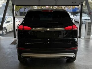 2022 Geely Atlas Pro, чёрный, 1689000 рублей, вид 4