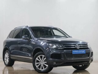 2012 Volkswagen Touareg II, серый, 2379000 рублей, вид 1