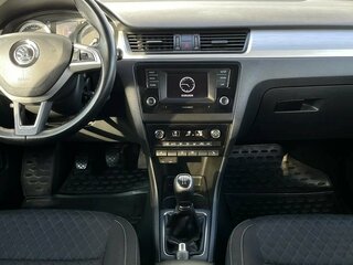 2016 Skoda Rapid I, серебристый, 890000 рублей, вид 3