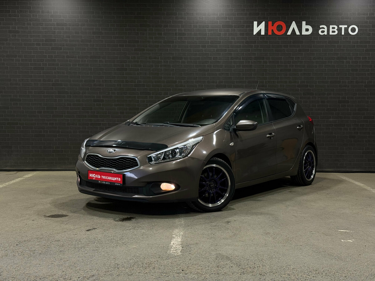Открыть фотографии: Kia Ceed II