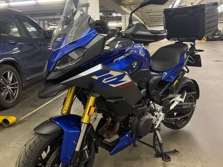 2024 BMW F 900 XR, синий, 1200000 рублей, вид 1