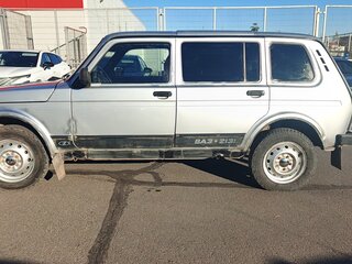 2015 Lada (ВАЗ) 2131 (4x4) 213105 I, серый, 300000 рублей, вид 5