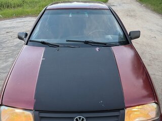 1992 Volkswagen Vento, пурпурный, 95000 рублей, вид 2