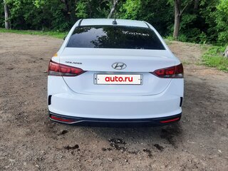 2020 Hyundai Solaris II, белый, 780000 рублей, вид 2