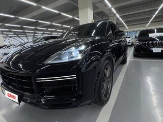 2021 Porsche Cayenne Turbo III, чёрный, 7990000 рублей, вид 3