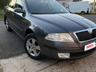 2008 Skoda Octavia II (A5) Рестайлинг, серый, 815000 рублей, вид 1