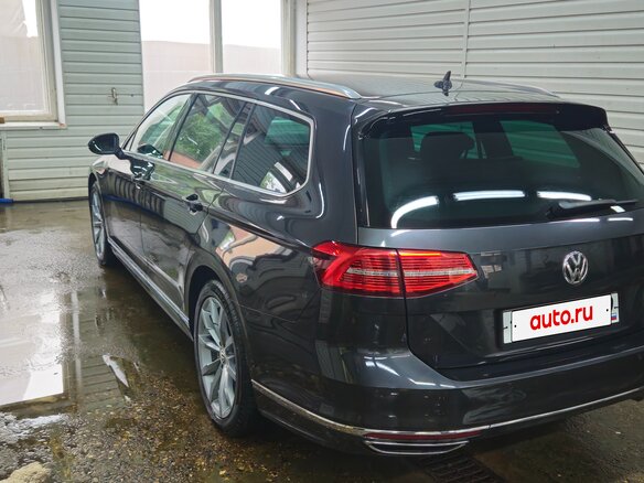 2018 Volkswagen Passat DSG7 B8, серый, 2400000 рублей - вид 3