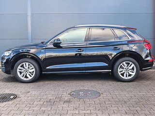 2020 Audi Q5 II (FY), чёрный, 3559000 рублей, вид 2