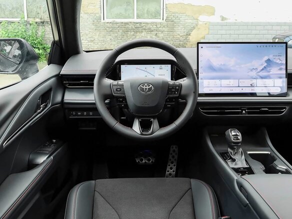2026 Toyota Camry IX (XV80) China Market, белый - вид 17