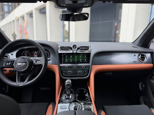 2024 Bentley Bentayga I Рестайлинг, серый - вид 8