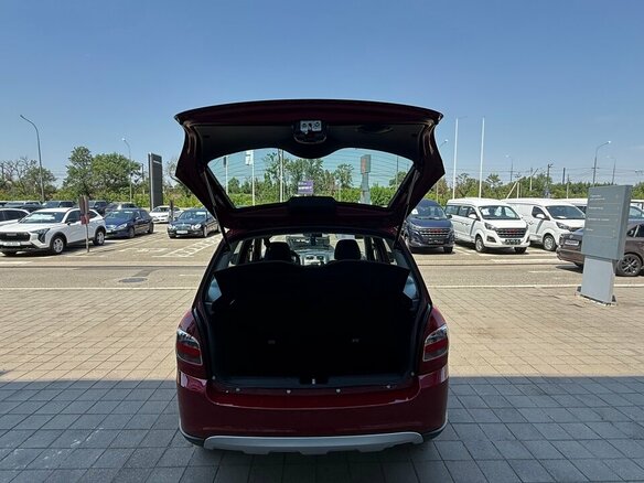 2026 Lada (ВАЗ) Granta Cross I Рестайлинг, красный, 1246000 рублей - вид 5