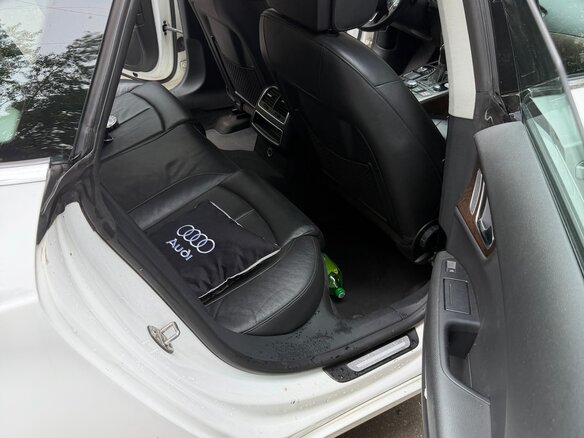 2011 Audi A7 I (4G), белый - вид 16