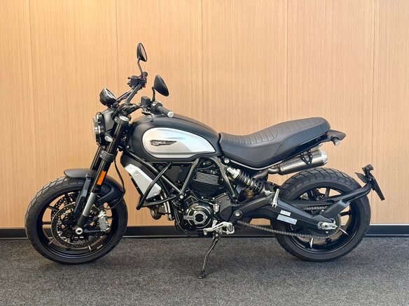 2022 Ducati Scrambler 1100, чёрный, 1075000 рублей