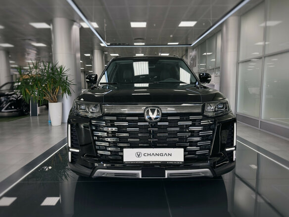 2025 Changan CS95 I Рестайлинг 2, чёрный, 4929900 рублей - вид 1